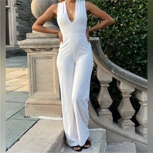 Lulu's Thinking out Loud White Backless Criss-Cross Low V-Neck Jumpsuit. Small